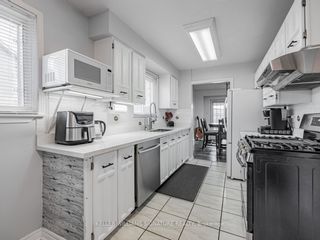 Photo 9: 90 Roser Crescent in Clarington: Bowmanville House (2-Storey) for sale : MLS®# E7310458
