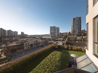 Photo 14: 204 55 TENTH Street in New Westminster: Downtown NW Condo for sale in "WESTMINSTER TOWERS" : MLS®# R2239585
