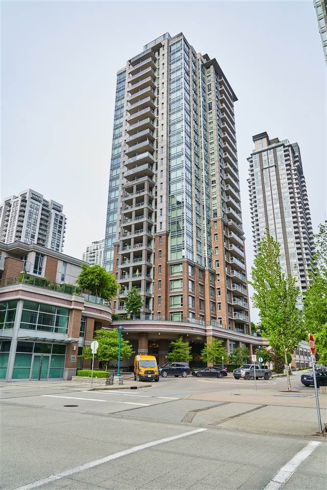 Main Photo: 909 1155 THE HIGH Street in Coquitlam: North Coquitlam Condo for sale in "M ONE" : MLS®# R2362206