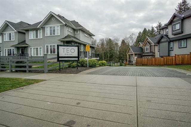 Main Photo: 27 13864 HYLAND Road in : East Newton Townhouse for sale (Surrey)  : MLS®# R2240405