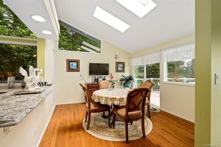 Photo 13: 948 Kentwood Terr in Saanich: SE Broadmead House for sale (Saanich East)  : MLS®# 844332