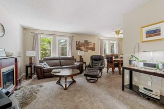 Photo 5: 113 Shawfield Bay SW in Calgary: Shawnessy Detached for sale : MLS®# A2141544