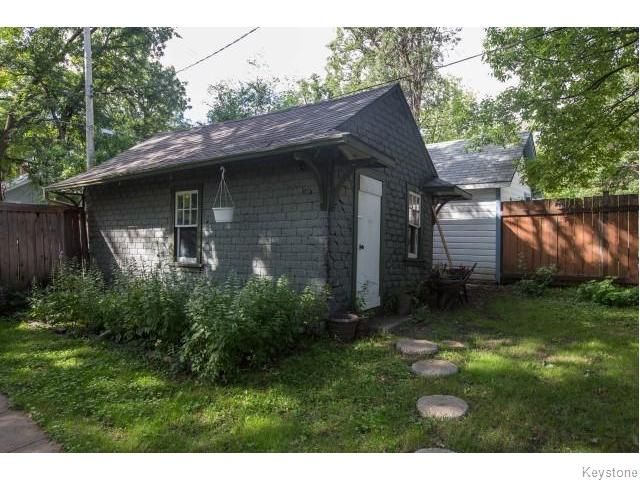Photo 15: Photos: 274 Ashland Avenue in Winnipeg: Riverview Residential for sale (1A)  : MLS®# 1620228