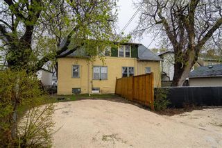Photo 4: 580 Strathcona Street in Winnipeg: West End Residential for sale (5C)  : MLS®# 202210981