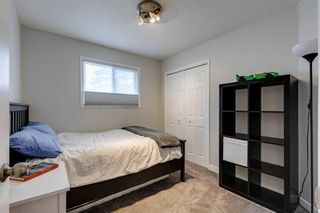 Photo 12: 3138 40 Street SW in Calgary: Glenbrook Semi Detached (Half Duplex) for sale : MLS®# A2139446