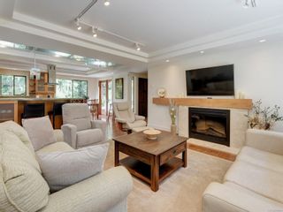 Photo 2: 11290 Piers Rd in North Saanich: NS Swartz Bay House for sale : MLS®# 931481