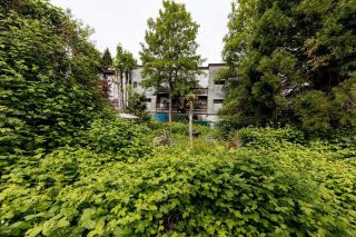 Photo 16: 2043 Stainsbury Avenue in Vancouver: Grandview Woodland Multifamily  (Vancouver East)  : MLS®# R2781936