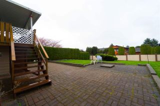 Photo 17: 14558 CHARTWELL Drive in Surrey: Bear Creek Green Timbers House for sale : MLS®# R2262701