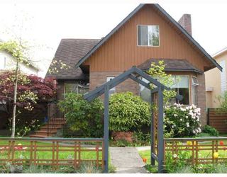 Photo 1: 2284 UPLAND Drive in Vancouver: Fraserview VE House for sale (Vancouver East)  : MLS®# V708035