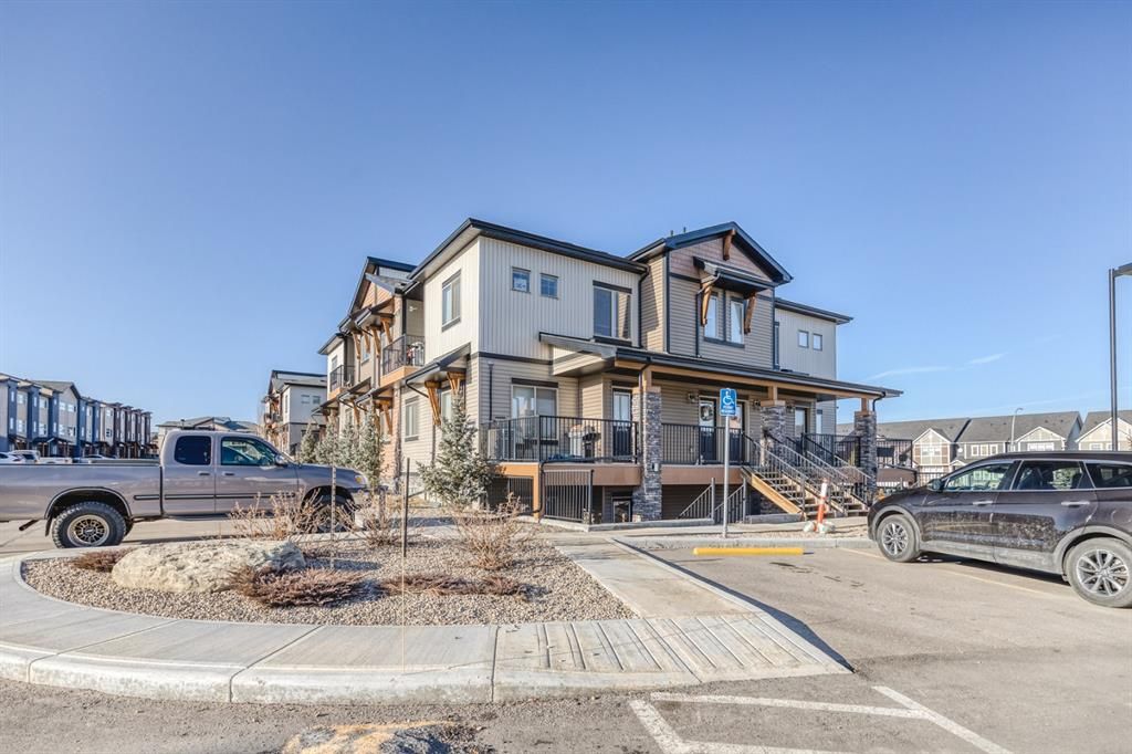 Main Photo: 1304 2461 BAYSPRINGS Link SW: Airdrie Row/Townhouse for sale : MLS®# A1200368
