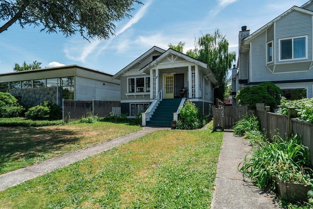Main Photo: 2836 W 8TH Avenue in Vancouver: Kitsilano House for sale (Vancouver West)  : MLS®# R2594412