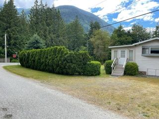 Photo 2: 49051 SHELDON Road in Sardis - Chwk River Valley: Chilliwack River Valley House for sale (Sardis)  : MLS®# R2723874