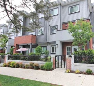 Photo 14: 24 7247 140 Street in Surrey: East Newton Townhouse for sale in "GREENWOOD TOWNHOMES" : MLS®# R2407590