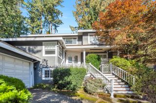 Main Photo: 3948 SHARON Place in West Vancouver: Sandy Cove House for sale in "Sharon Place" : MLS®# R2851668
