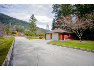 Photo 43: 3071 HEDDLE ROAD in Nelson: House for sale : MLS®# 2475915