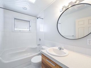Photo 14: 2430 Elmwood Drive SE in Calgary: Southview Detached for sale : MLS®# A1259316