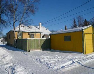 Photo 4: 224 DEARBORN Avenue in WINNIPEG: East Kildonan Residential for sale (North East Winnipeg)  : MLS®# 2800587