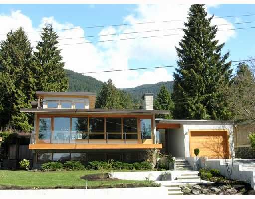 Main Photo: 772 HANDSWORTH Road in North Vancouver: Canyon Heights NV House for sale : MLS®# V698283