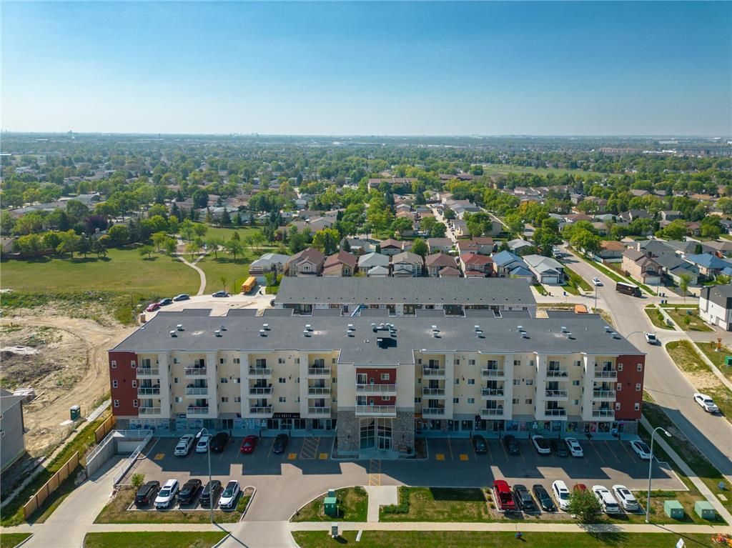 Main Photo: 201 1730 Leila Avenue in Winnipeg: Mandalay West Condominium for sale (4H)  : MLS®# 202400710