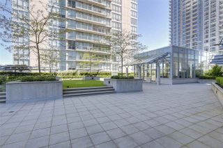 Photo 13: 2407 9981 WHALLEY Boulevard in Surrey: Whalley Condo for sale in "Park Place 2" (North Surrey)  : MLS®# R2170710