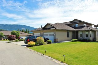 Photo 4: 2 2693 Golf Course Drive in Blind Bay: South Shuswap Condo for sale : MLS®# 10111457