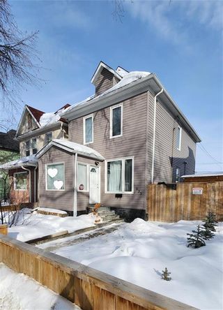 Photo 2: 635 Bannatyne Avenue in Winnipeg: Weston Residential for sale (5D)  : MLS®# 202302882