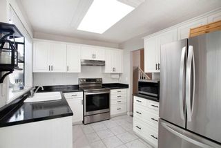 Photo 5: 88 Beaconsfield Road NW in Calgary: Beddington Heights Detached for sale : MLS®# A2093728