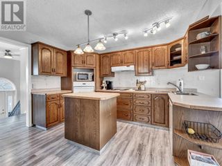 Photo 11: 71 Upland Court SE in Medicine Hat: House for sale : MLS®# A2092462