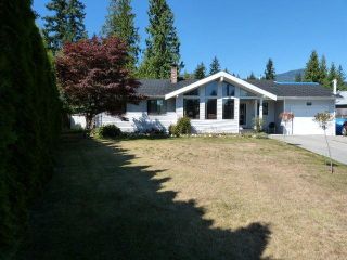 Photo 1: 809 PLEASANT Place in Gibsons: Gibsons & Area House for sale in "CREEKSIDE" (Sunshine Coast)  : MLS®# V967446