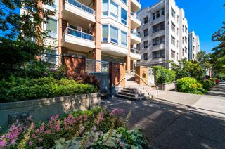 Photo 17: 203 1935 HARO Street in Vancouver: West End VW Condo for sale in "SUNDIAL AT THE PARK" (Vancouver West)  : MLS®# R2715042