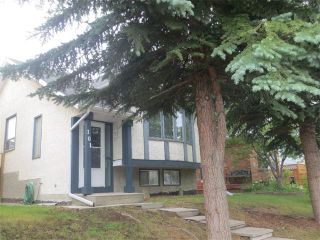 Photo 2: 101 TARARIDGE Close NE in Calgary: Taradale House for sale : MLS®# C4019652