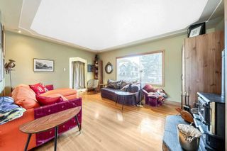 Photo 10: 1720 13 Avenue NW in Calgary: Hounsfield Heights/Briar Hill Detached for sale : MLS®# A2129793