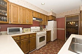 Photo 6: 1920 133B Street in Amble Greene: Home for sale : MLS®# F2703392