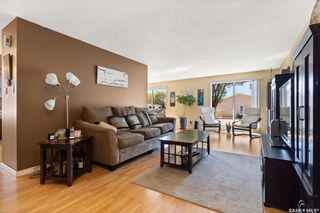 Photo 4: 14 Springstein Avenue in Regina: Walsh Acres Residential for sale : MLS®# SK929871