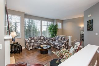 Photo 3: 2 2979 PANORAMA Drive in Coquitlam: Westwood Plateau Townhouse for sale in "DEERCREST" : MLS®# R2532510