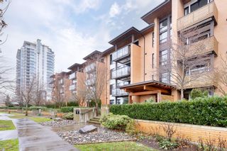 Photo 3: 313 220 SALTER Street in New Westminster: Queensborough Condo for sale in "GLASSHOUSE LOFTS" : MLS®# R2637545