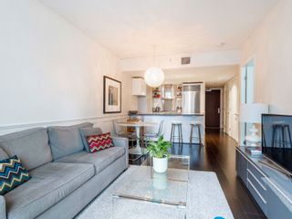 Photo 11: 2304 788 RICHARDS Street in Vancouver: Downtown VW Condo for sale in "L'Hermitage" (Vancouver West)  : MLS®# R2681310