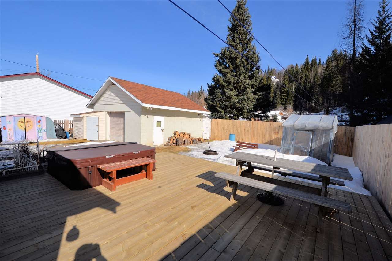Photo 13: Photos: 4168 CARSON Street in Prince George: Mount Alder House for sale (PG City North (Zone 73))  : MLS®# R2148356