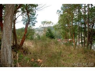 Photo 3: 1640 Seahaven Terr in VICTORIA: VR Six Mile Land for sale (View Royal)  : MLS®# 599952