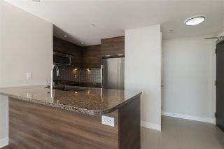 Photo 3: 3008 2968 GLEN Drive in Coquitlam: North Coquitlam Condo for sale in "Grand Central 2 by Intergulf" : MLS®# R2313756