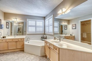 Photo 13: 1417 Strathcona Drive SW in Calgary: Strathcona Park Detached for sale : MLS®# A1223888
