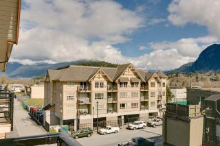 Photo 14: 407 1310 VICTORIA STREET in Squamish: Downtown SQ Condo for sale : MLS®# R2050753