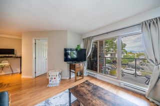 Photo 6: 204 980 W 21ST Avenue in Vancouver: Cambie Condo for sale in "Oak Lane" (Vancouver West)  : MLS®# R2853284