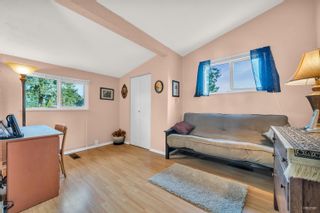 Photo 10: 3832 INVERNESS Street in Port Coquitlam: Lincoln Park PQ House for sale : MLS®# R2670741