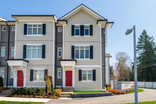 Photo 24: 18 2070 OAK MEADOWS Drive in Surrey: Grandview Surrey Townhouse for sale in "THE BOROUGHS" (South Surrey White Rock)  : MLS®# R2863340