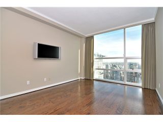 Photo 4: 2806 1050 BURRARD Street in Vancouver: Downtown VW Condo for sale in "WALL CENTRE" (Vancouver West)  : MLS®# V966215