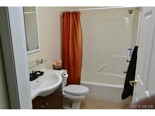 Photo 16: 15 Eagle Lane in VICTORIA: VR Glentana Manufactured Home for sale (View Royal)  : MLS®# 735233