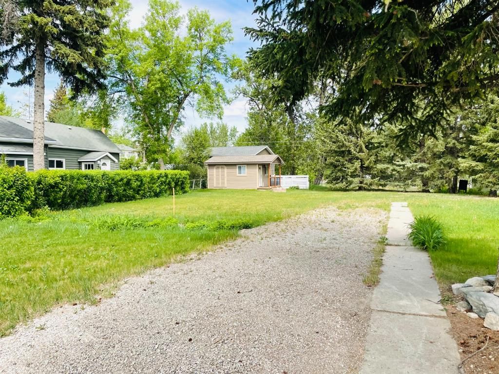 Main Photo: 434 Macleod Trail SW: High River Residential Land for sale : MLS®# A1170832