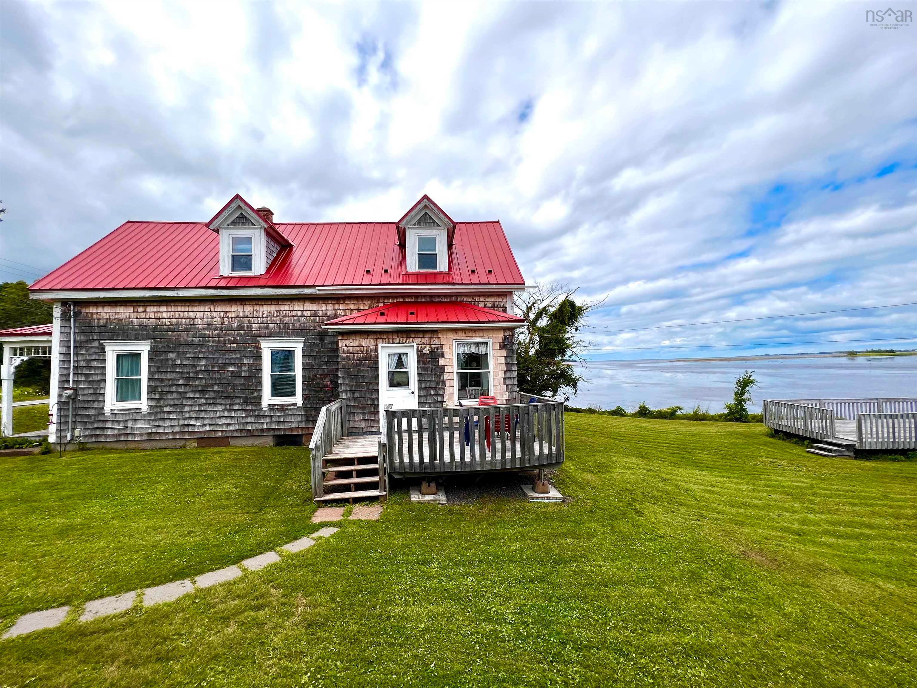 Main Photo: 1729 Highway 6 in River John: 108-Rural Pictou County Residential for sale (Northern Region)  : MLS®# 202317183