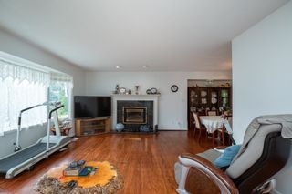 Photo 4: 1186 CHAMBERLAIN Drive in North Vancouver: Lynn Valley House for sale : MLS®# R2781333